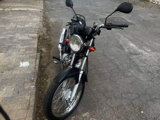 YBR 125  - Foto 3