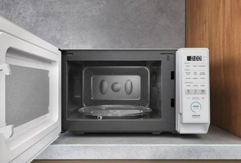 Microondas Midea 20L 127v NOVO, NA EMBALAGEM, LACRADO, sem detalhes ou observações. - Foto 4