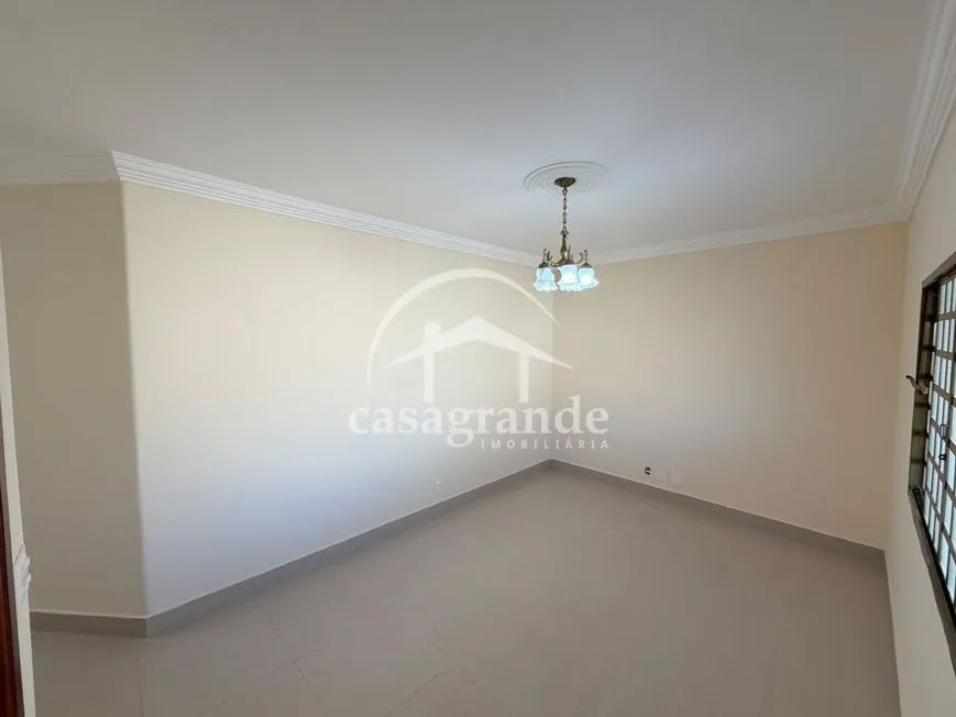 Aluguel Casa SANTA MONICA