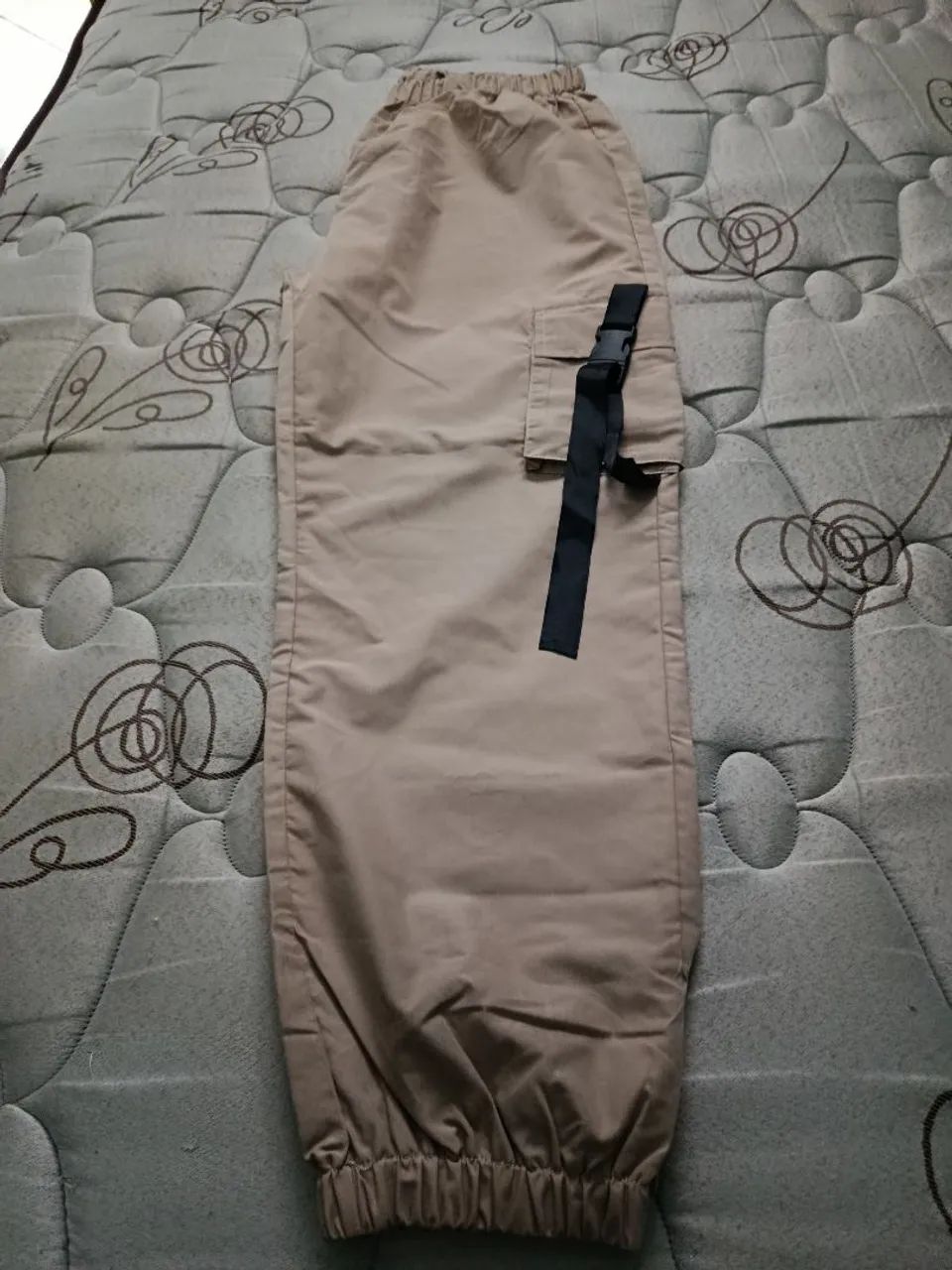 Calça Cargo Jogger  com Fivelas  - Foto 2