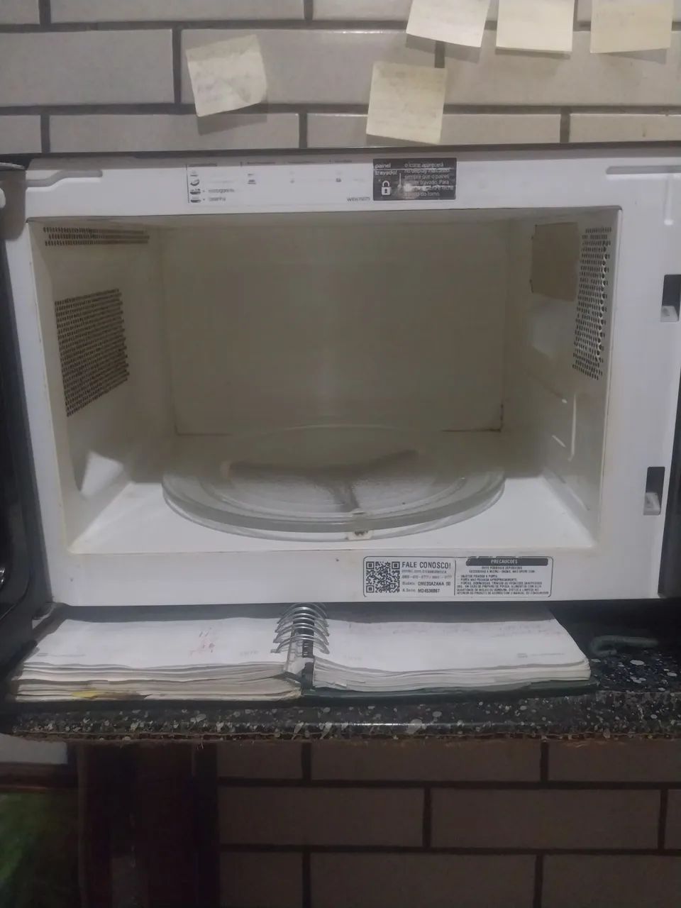 Vendo micro-ondas cônsul,  funcionando perfeitamente  - Foto 3
