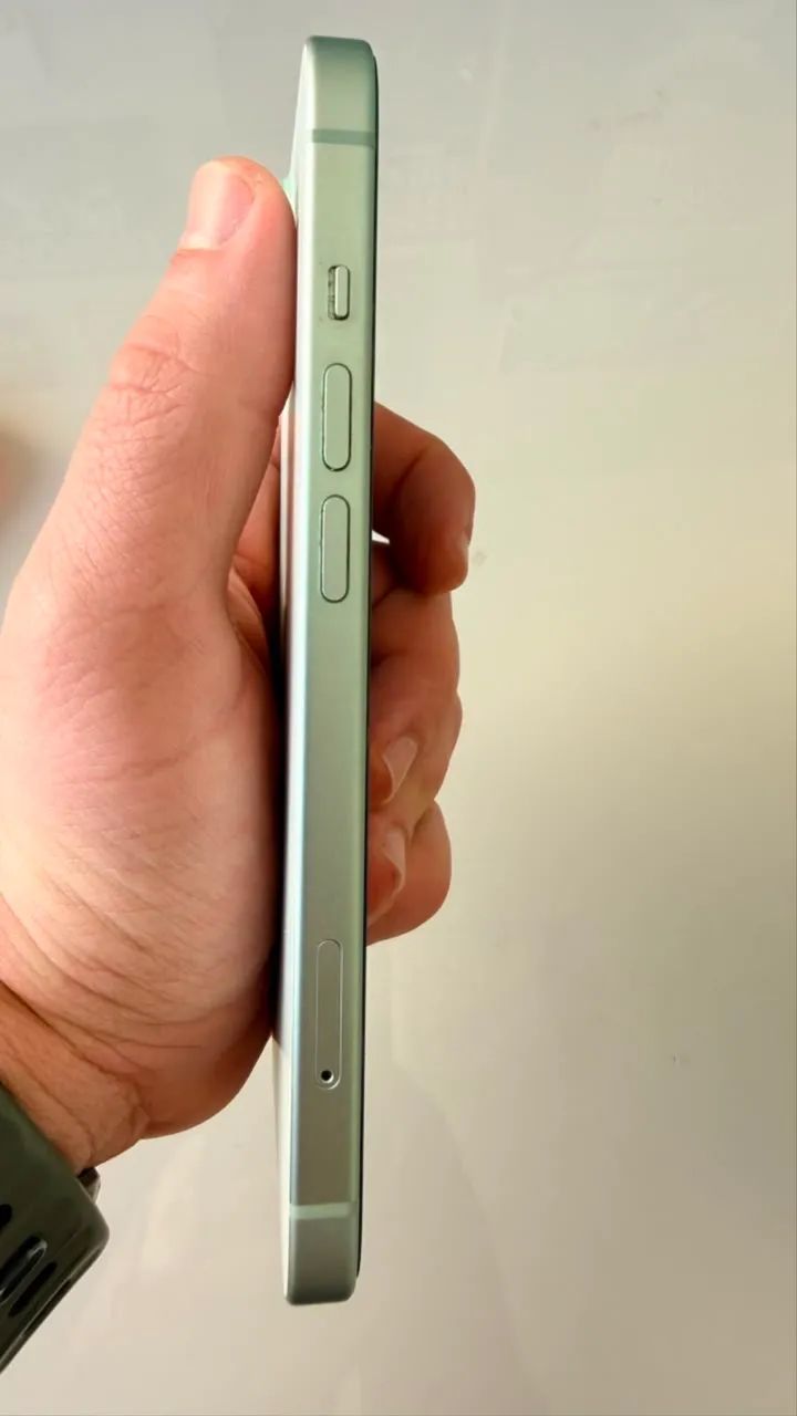 Vendo IPhone 15 128gb cor verde - Foto 5