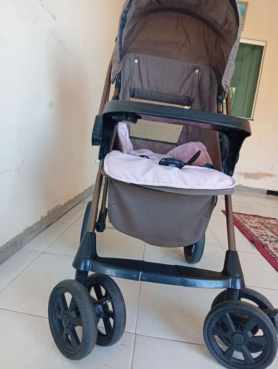 Carrinho e bebê conforto *45