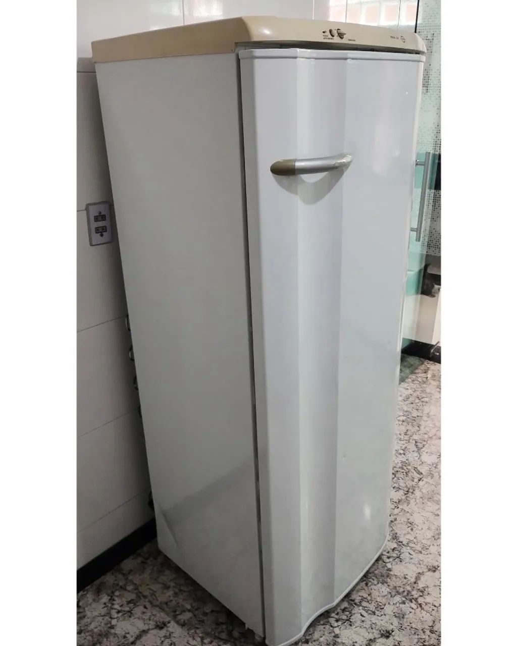 Geladeira Electrolux 343L  - Foto 2