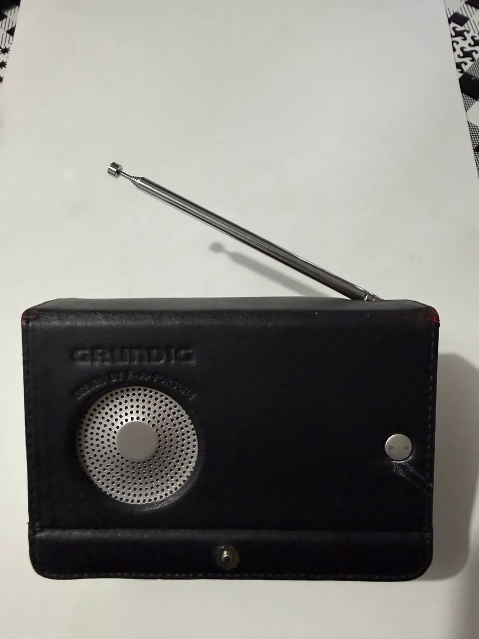 Rádio Grundig YB- P2000 - Foto 3