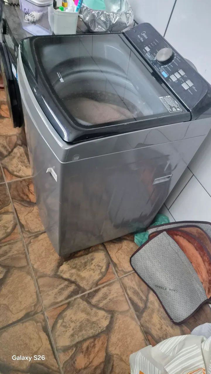 Máquina de lavar funcionando perfeitamente e muito nova. - Foto 2