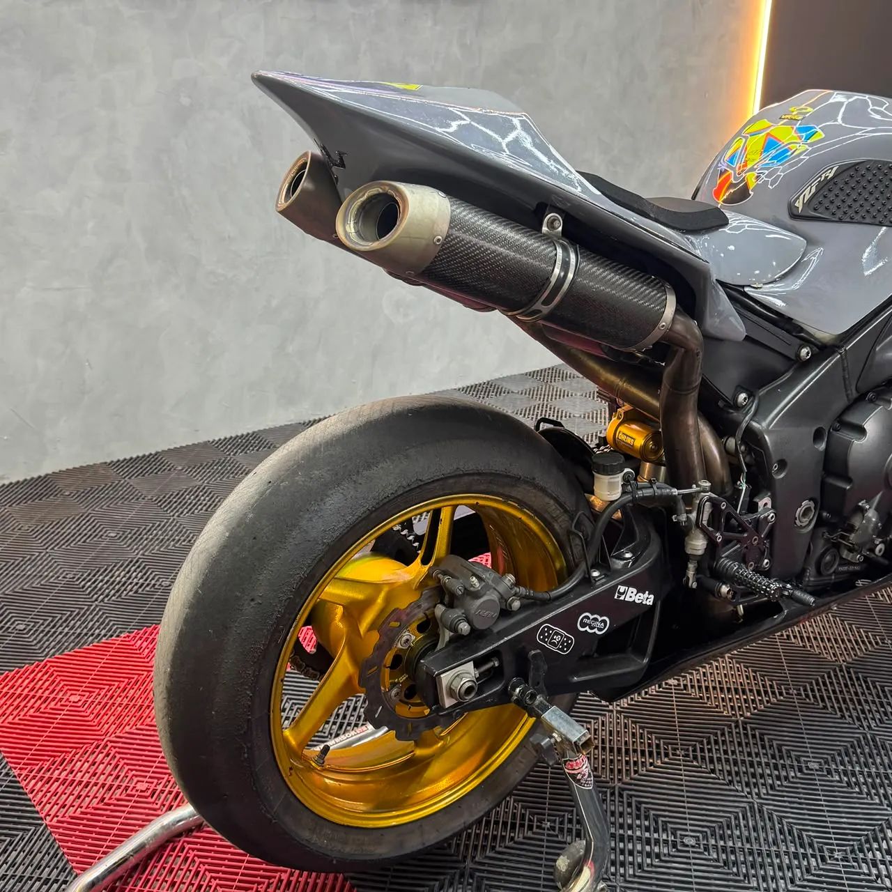 Yamaha R-1 1000 - Foto 4