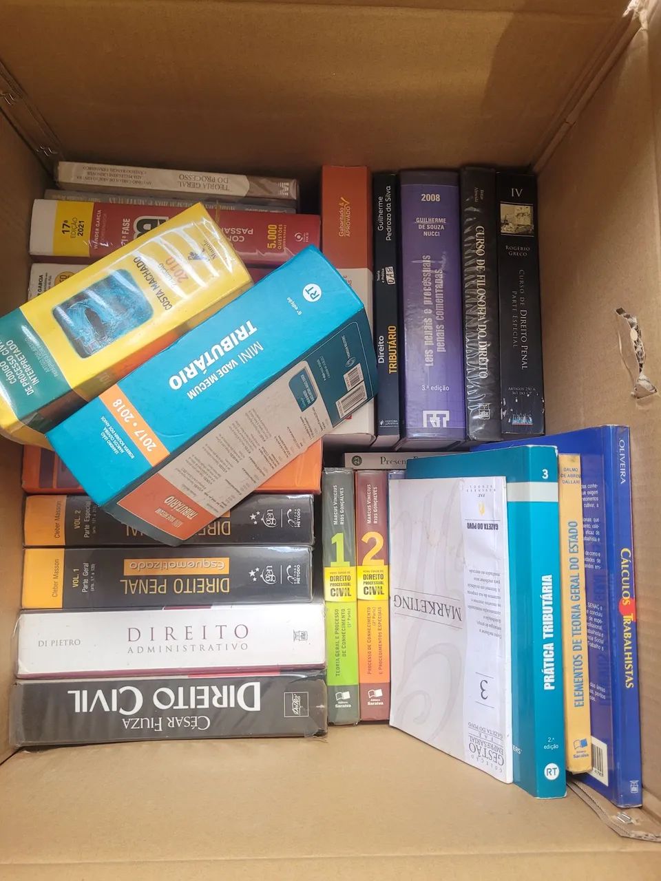 Livros de Direito - Foto 2
