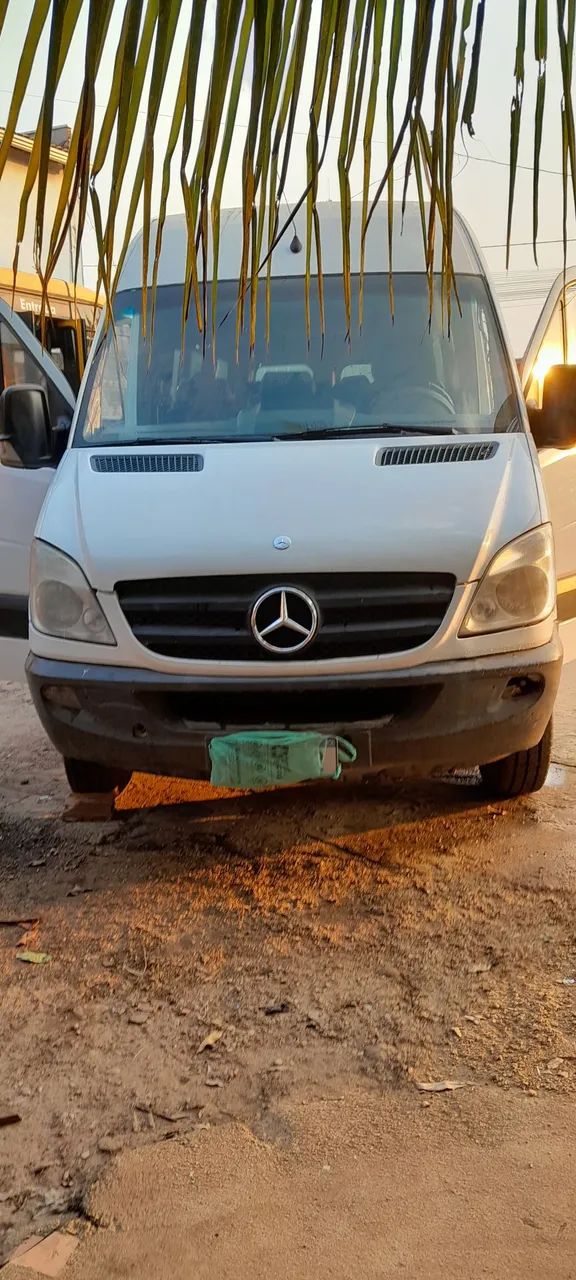 Mercedes-Benz ESprinter 420 Furgão Longa (elétrico) 2013
