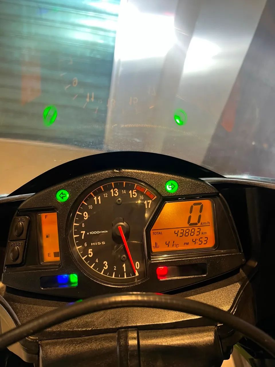 HONDA CBR600RR 2013 - Foto 5