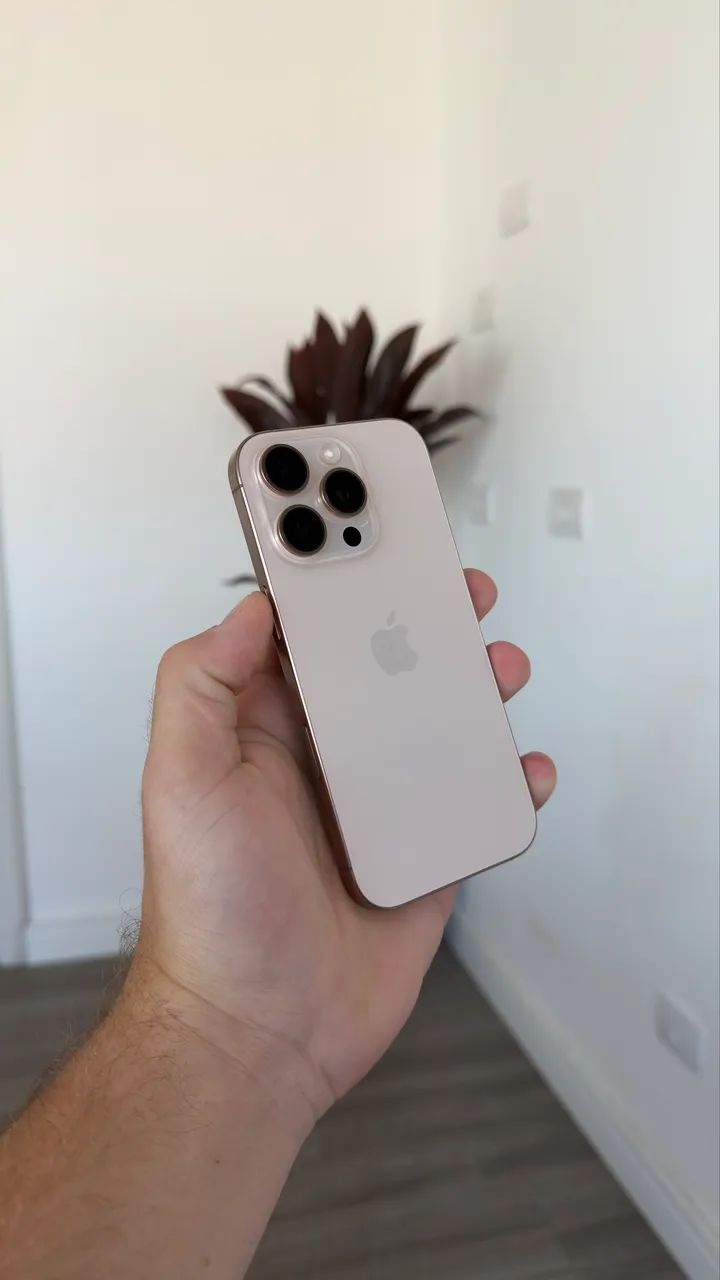iPhone 16 Pro 128gb desert  - Foto 3