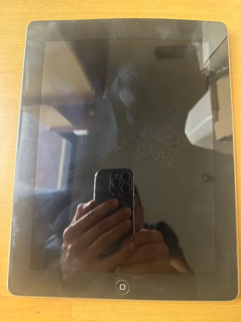 iPad 3 32Gb bateria com defeito mas funcionamento Ok - Foto 3