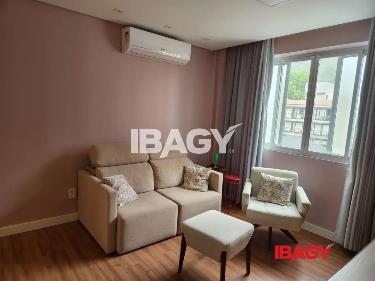 Excelente Apartamento 3 dormitório(s) em Trindade - Florianópolis