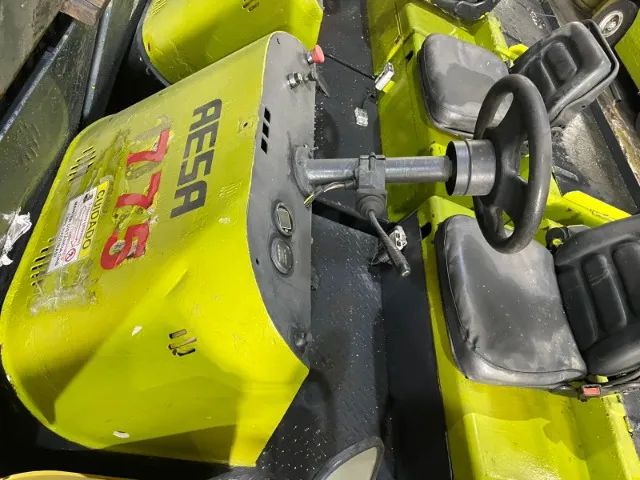 Lote com 08 Rebocadores CEM PT 3000 e 6000 - Foto 3