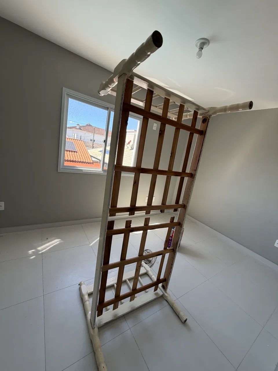 Cama de solteiro com colchão  - Foto 2