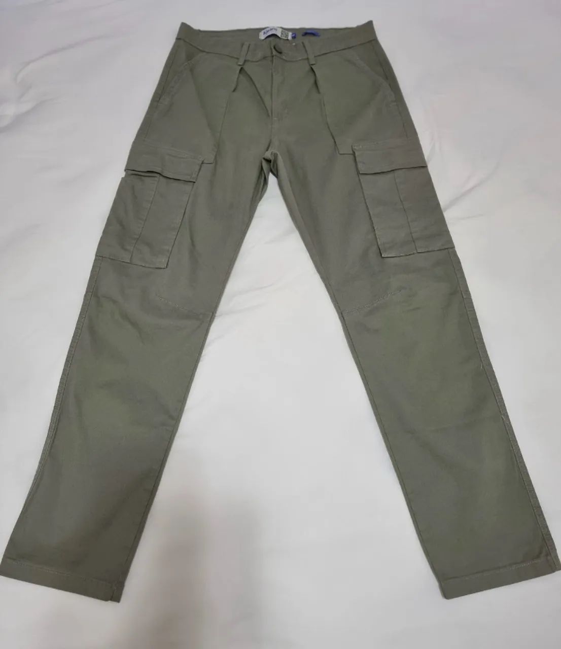 Calça de sarja cargo wide leg
