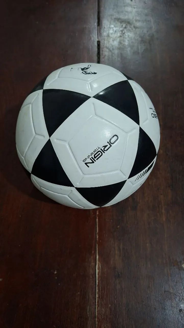 Bola Altinha 
