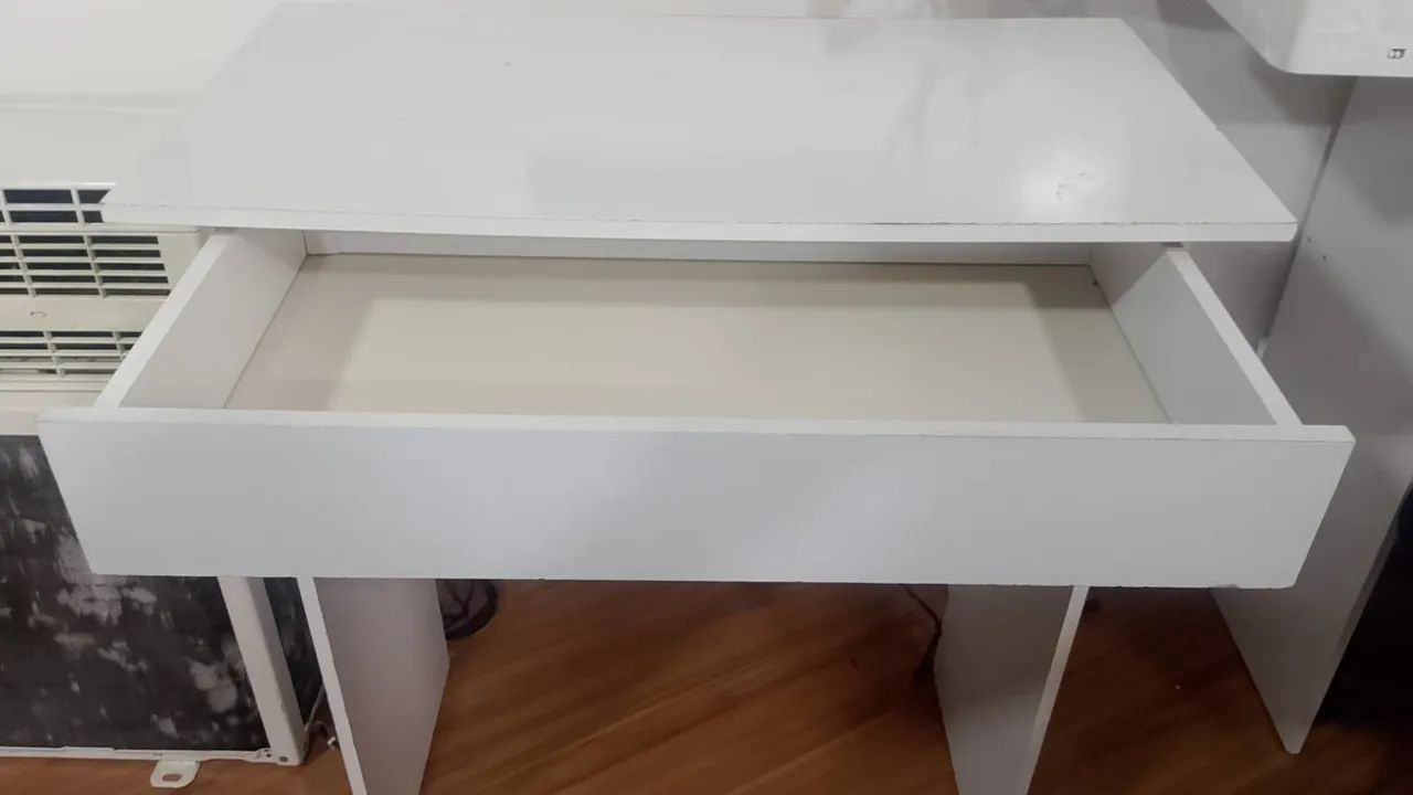 Mesinha para estudo - Foto 2