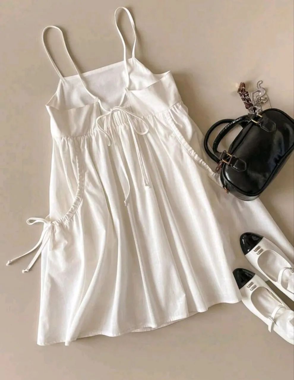 Vestido Feminino Branco com Alças Ajustáveis SHEIN - Foto 4