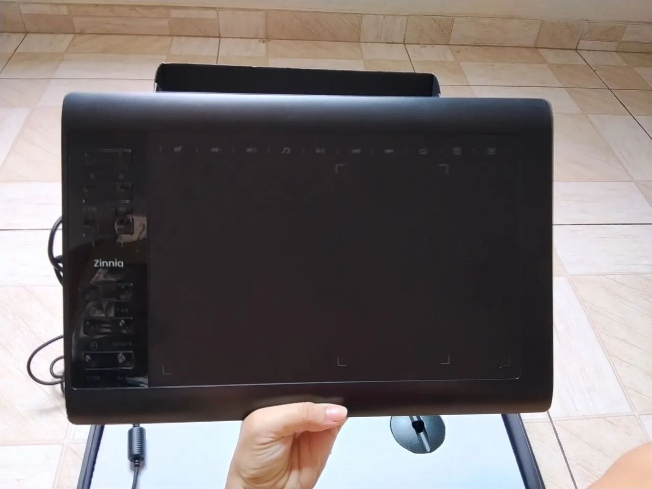 Mesa digitalizadora Momentum MT1060 - Foto 3