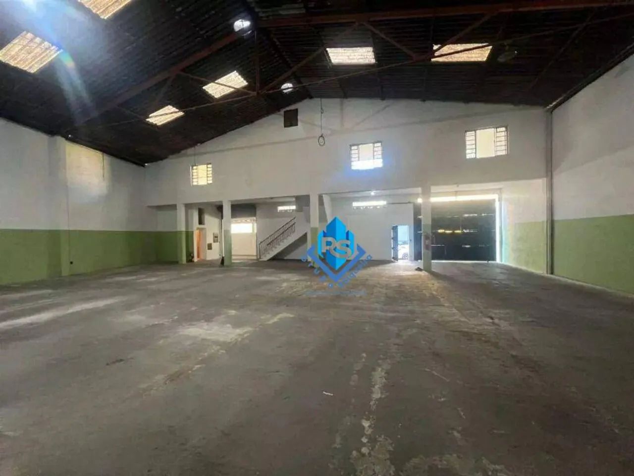 Galpão para alugar, 627 m² - Planalto - São Bernardo do Campo/SP