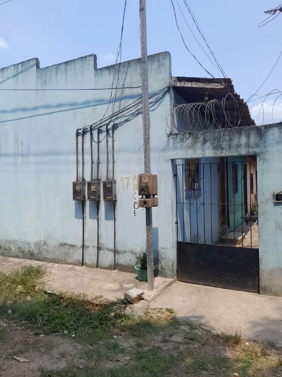 Vende-se vila de kitnet 