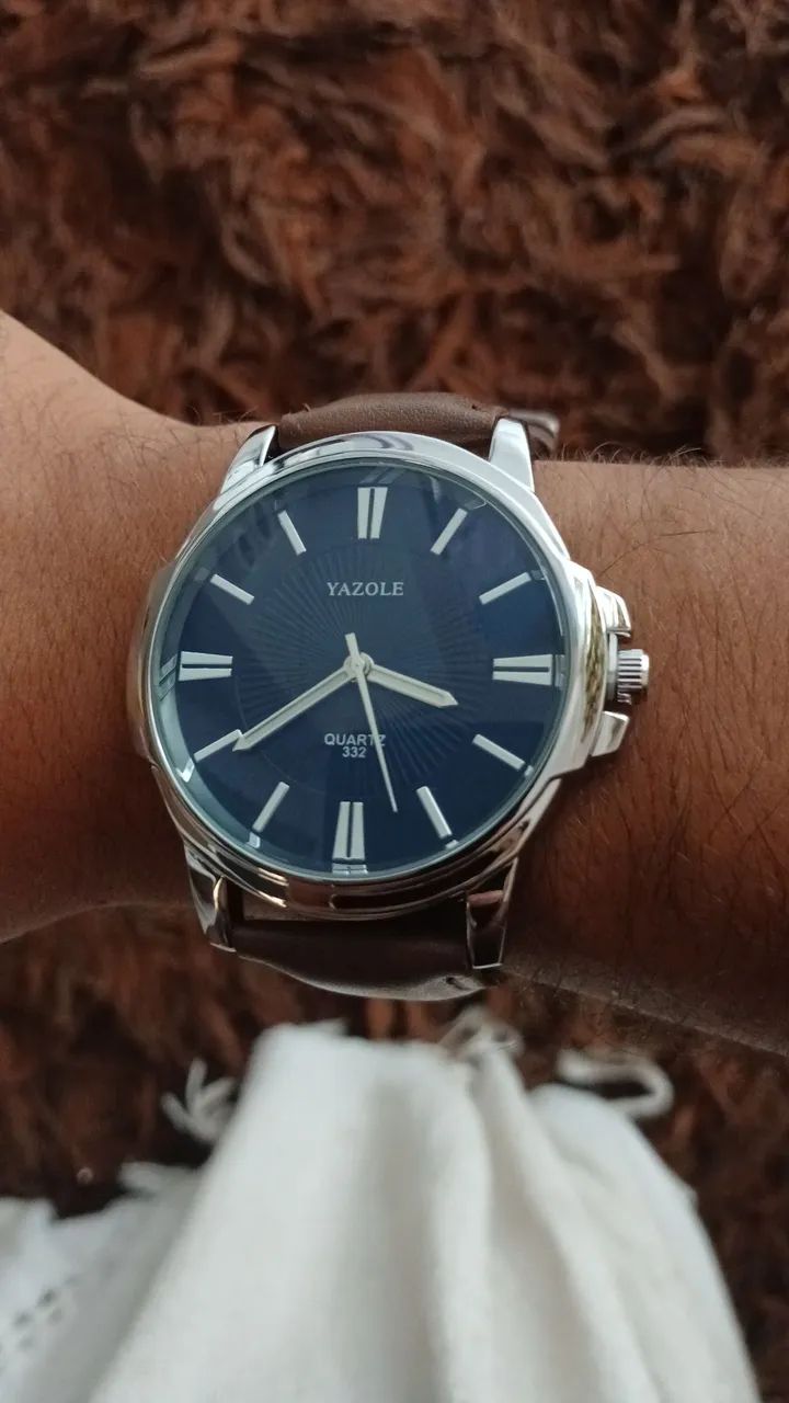 Relógio couro yazole - Foto 2
