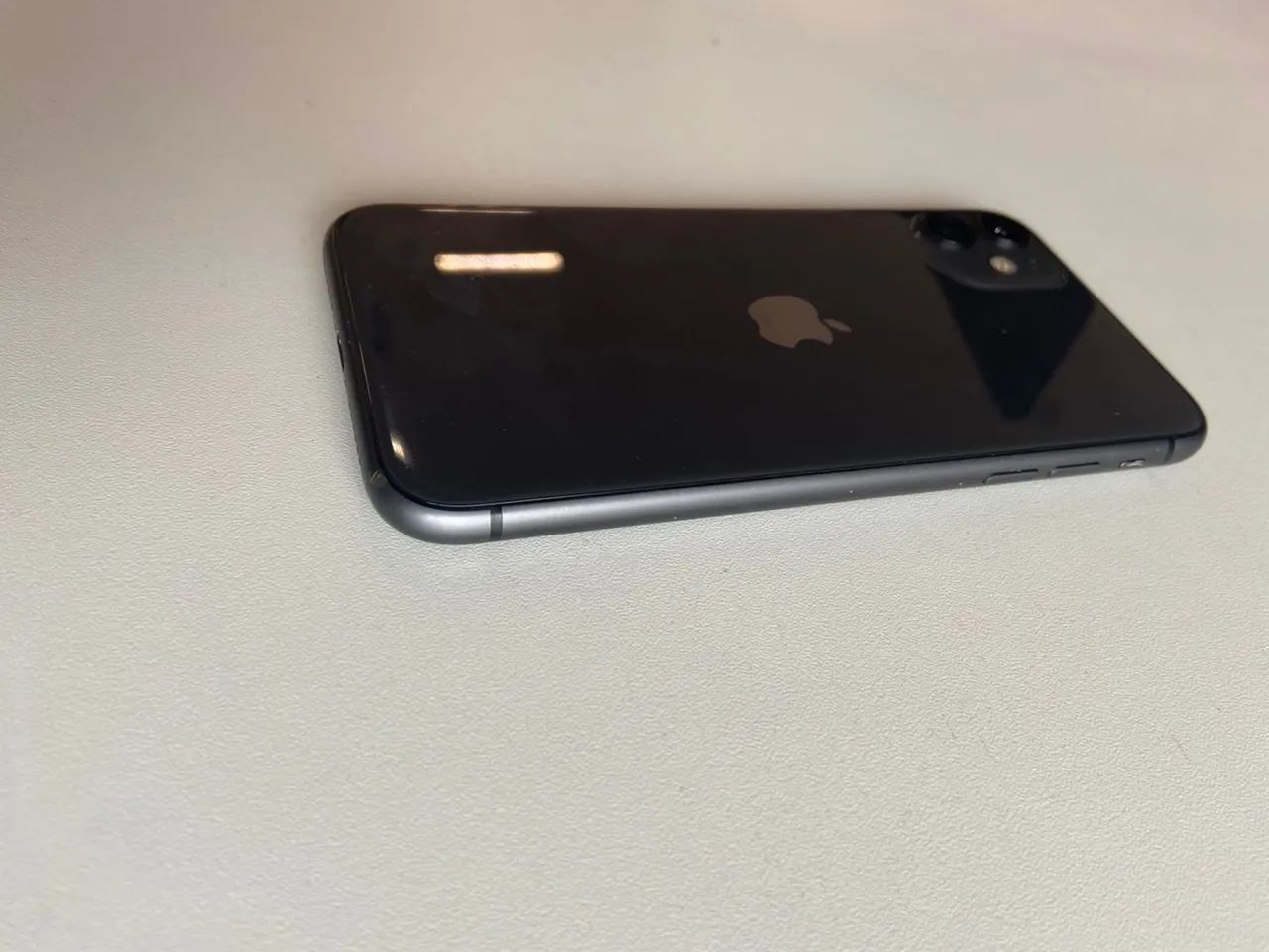iPhone 11 - 64gb - Foto 4