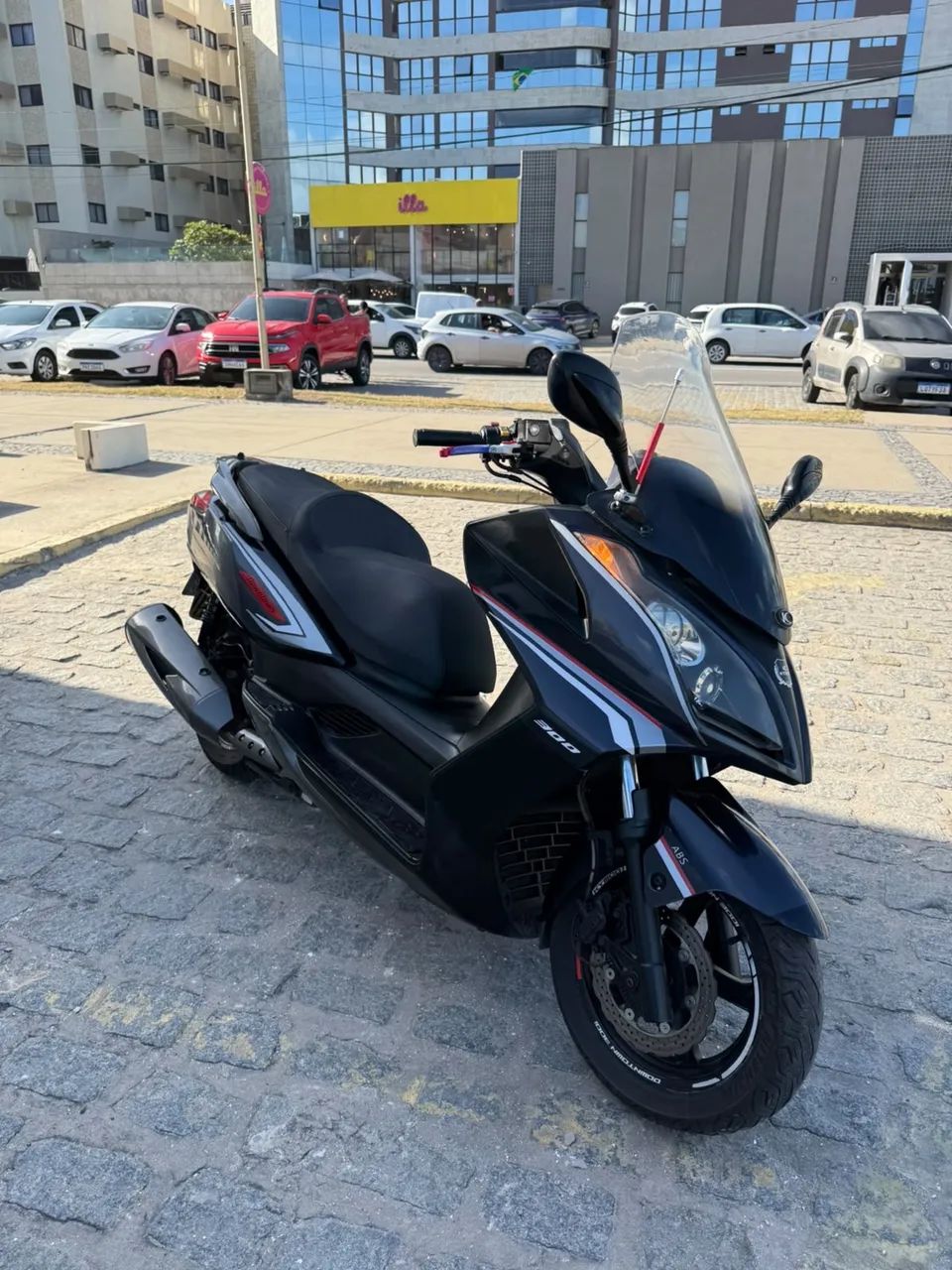 Kymco Downtown 300i  2018 Automática - Foto 4