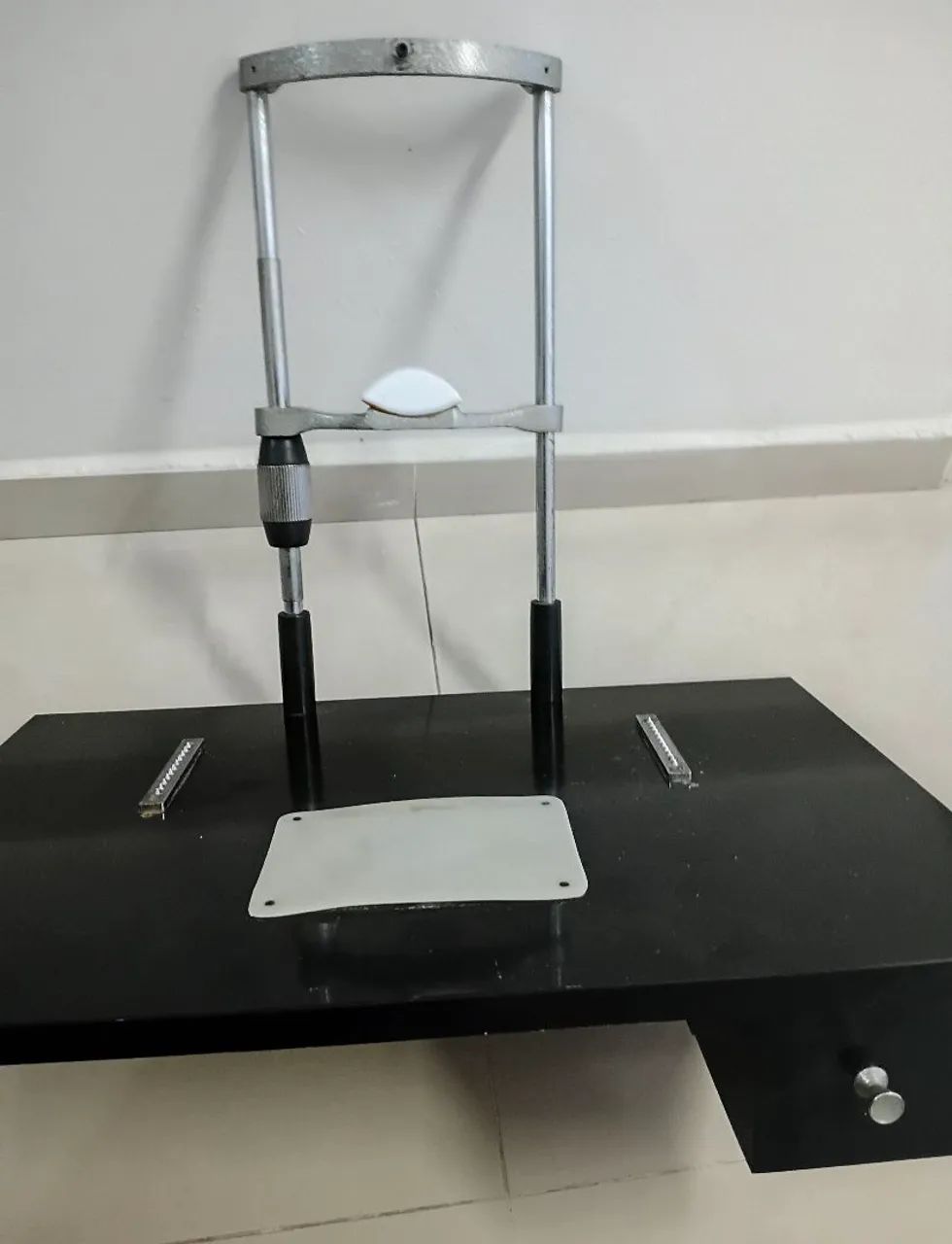 Tampo para lampada de fenda