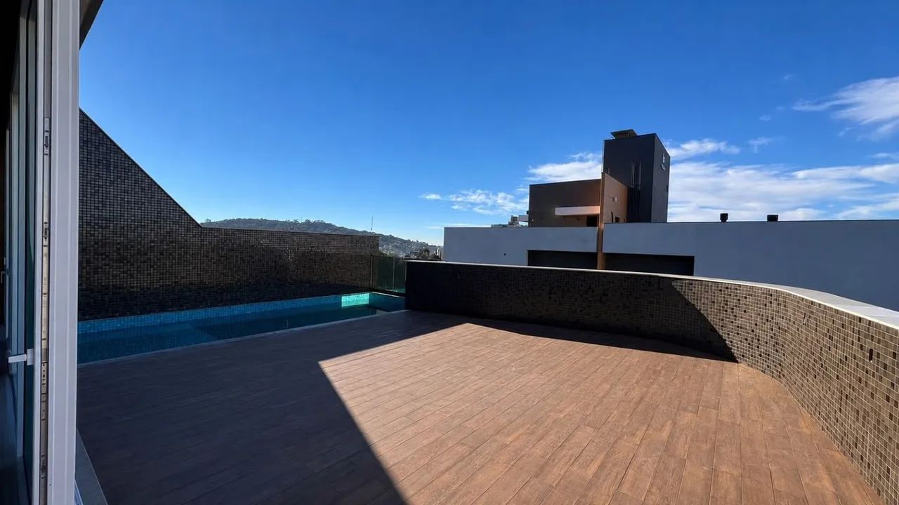 Cobertura Duplex de Alto Padrão no Centro de Criciúma Edifício Monte Cristallo - Foto 3