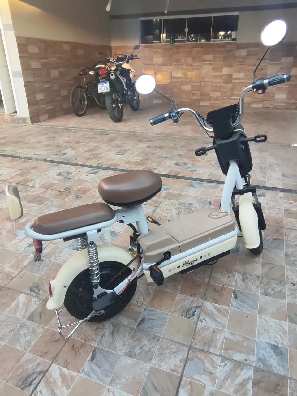 Bicicleta eletrica Maggie - Foto 2