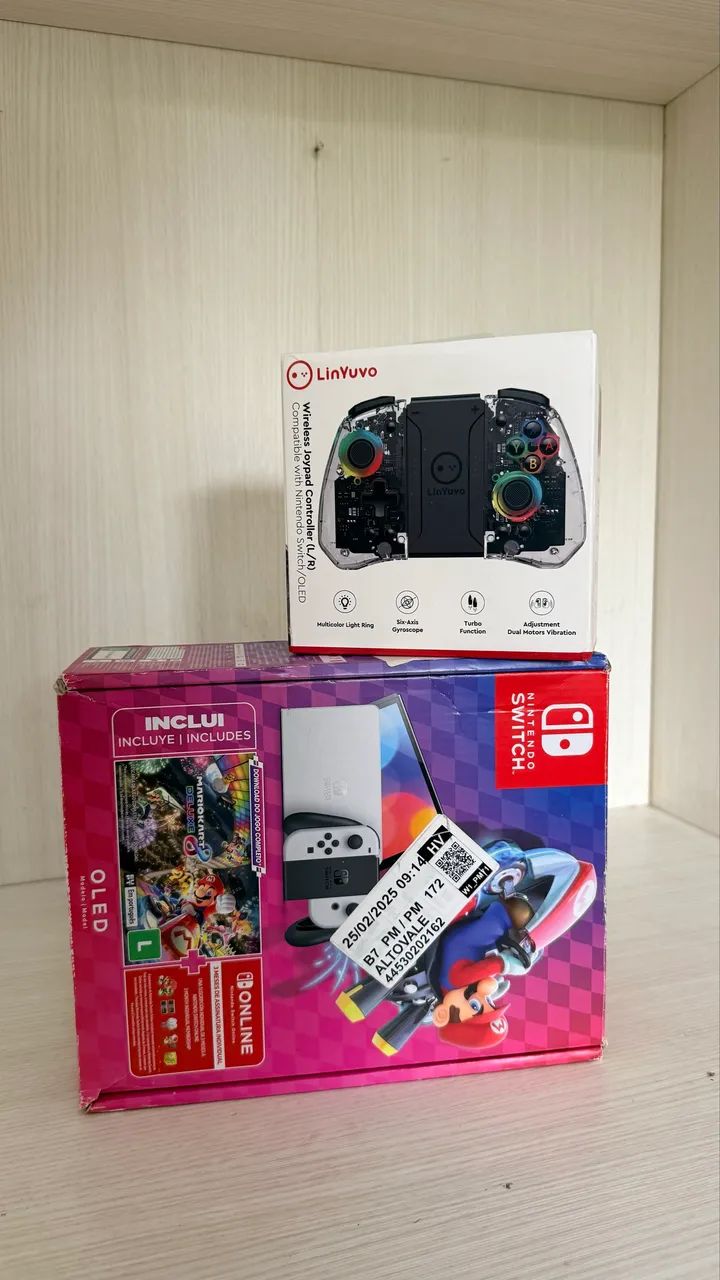Nintendo Switch OLED Branco + Controle Extra + Mortal Kombat - Foto 2