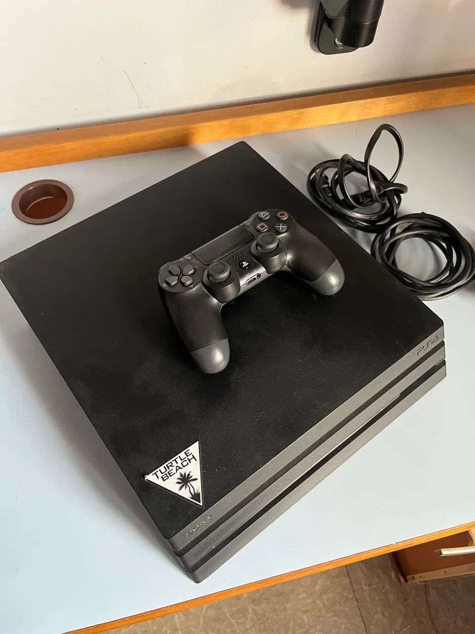 PS4 Pro 1TB - Foto 3