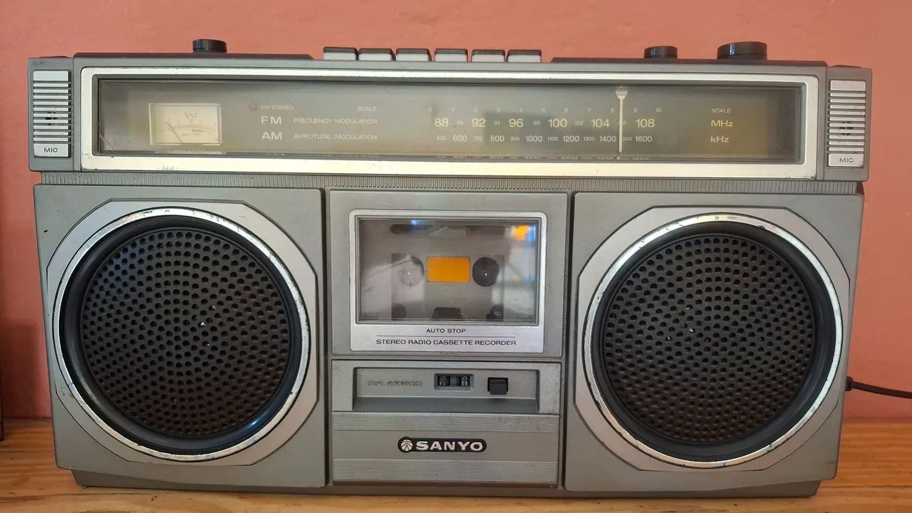 Radio Sanyo - Foto 2