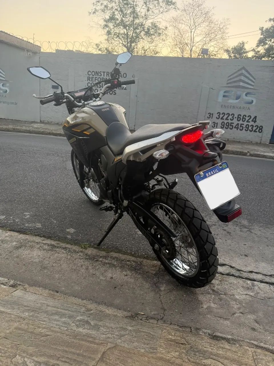 XTZ 250 Lander - Foto 2