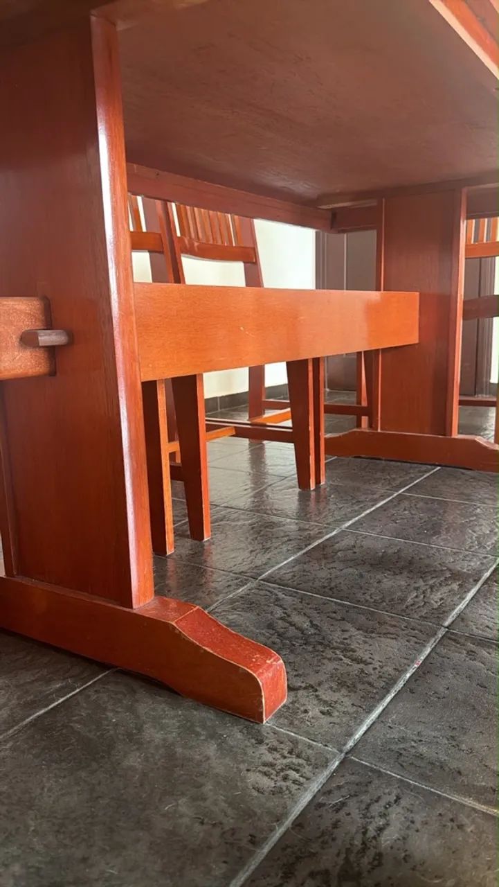 MESA EM MADEIRA MACIÇA  - Foto 5