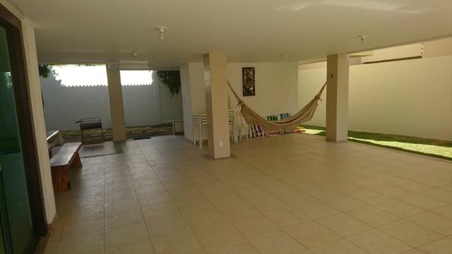 Alugo casa com piscina, excelente localização, 800 mts da praia Atalaia - Foto 5