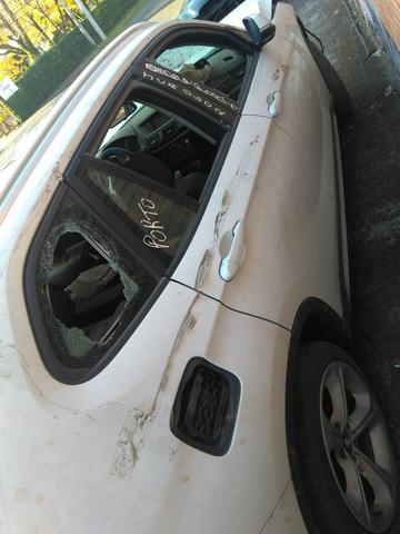 Sucata BMW X1 Retirada de Peças - Foto 2