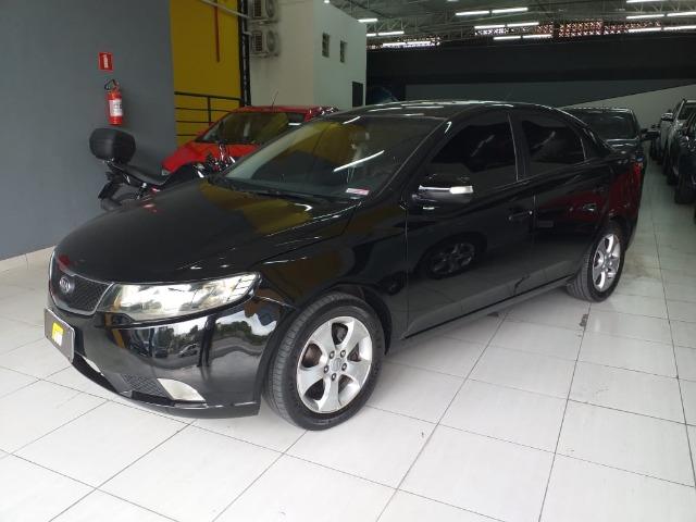 Kia Cerato 1.6 Automático 2010 - Foto 3