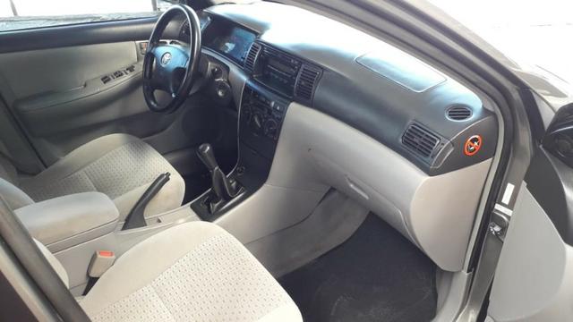 Toyota corolla xei 1.8 2º dono+revisões na concessonária+manual e chave reserva - Foto 5