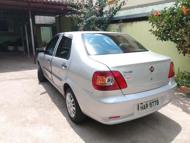 Fiat Siena 2009/2010 - Foto 2