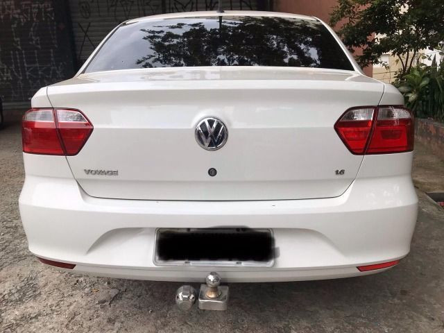 Volkswagen Voyage 1.6 Flex 4p 2014 - Foto 2