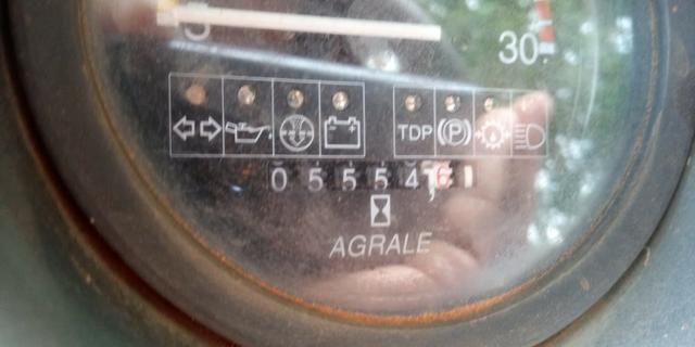 Trator marca Agrale 75 cv 2012 - Foto 3