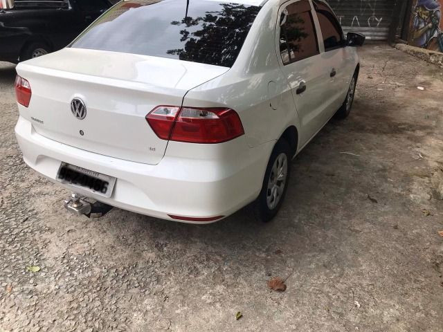 Volkswagen Voyage 1.6 Flex 4p 2014 - Foto 6