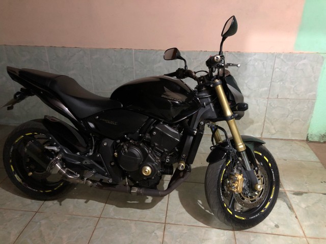HORNET 2013 COM ABS