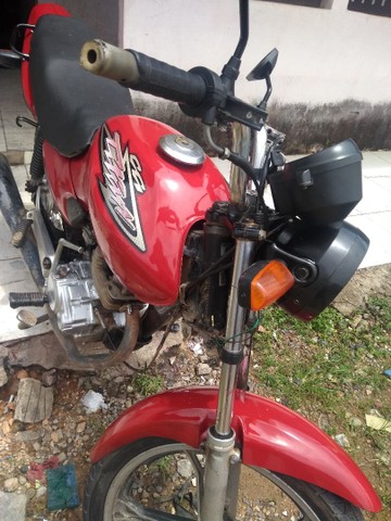 TITAN COMPLETA 2004 EXCELENTE