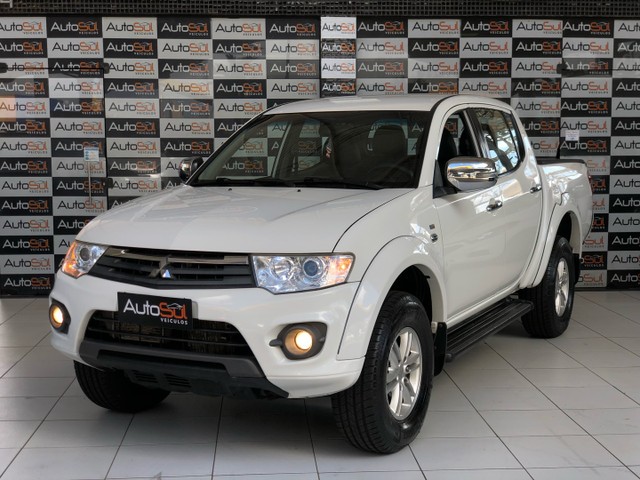 TRITON DIESEL 4X4 EXTRA