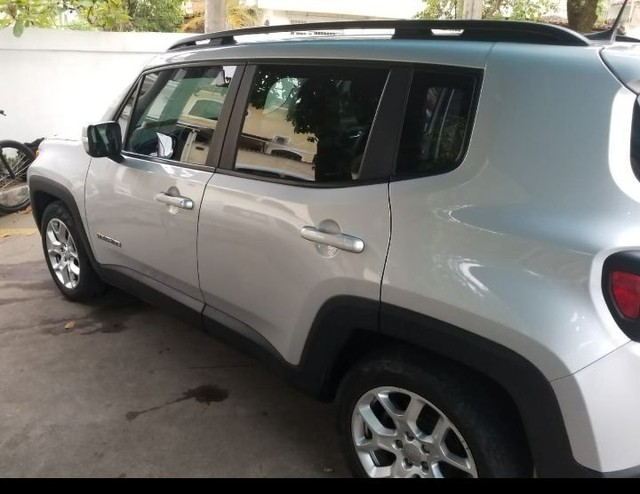 JEEP RENAGADE 1.8 LONGITUDE AUTOMÁTICO 2016
