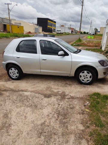 VENDO CELTA 1.0 LT COMPLETO